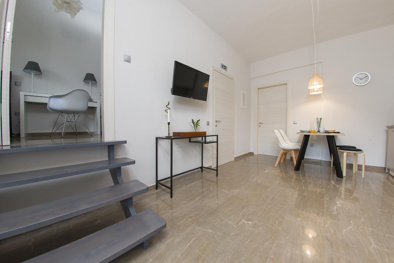 PalaiónTsiflíkion Palio Grey Apartments מראה חיצוני תמונה