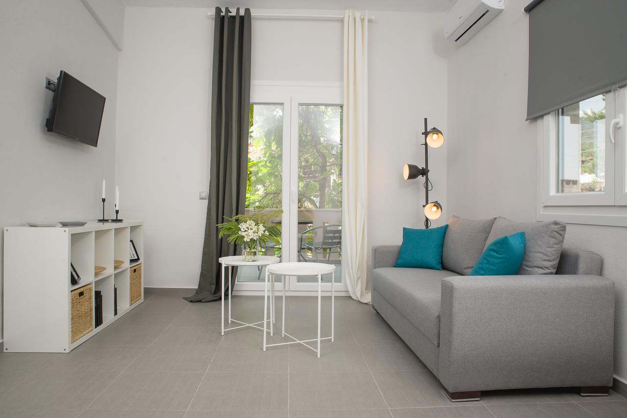 PalaiónTsiflíkion Palio Grey Apartments מראה חיצוני תמונה