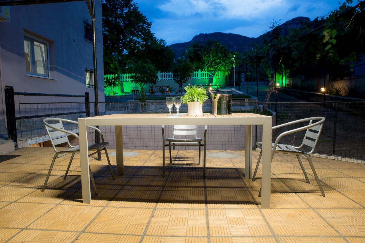 PalaiónTsiflíkion Palio Grey Apartments מראה חיצוני תמונה